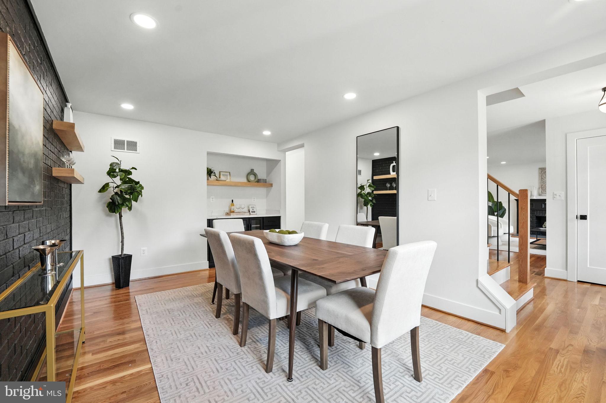 TYSONS GREEN - Residential