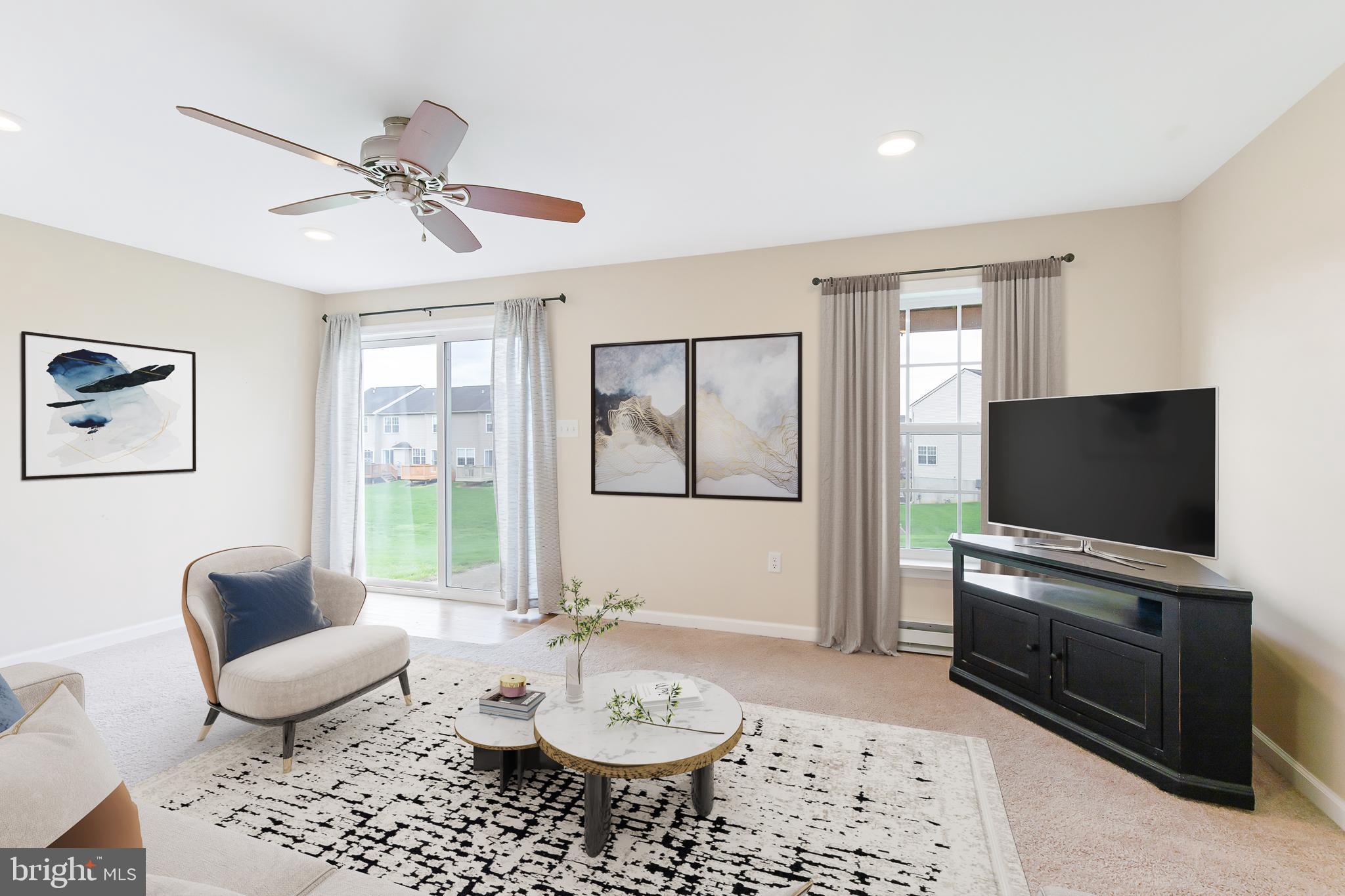 MANOR OAKS - Residential