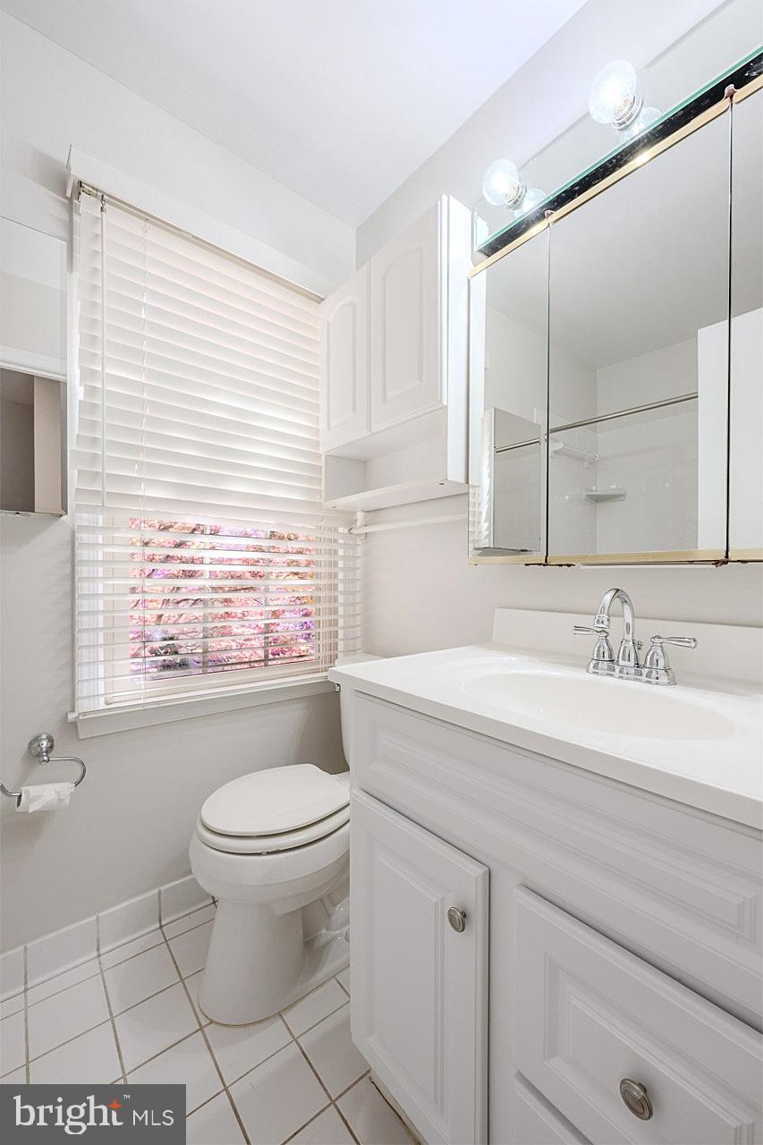 COUNTRY CREEK - Residential