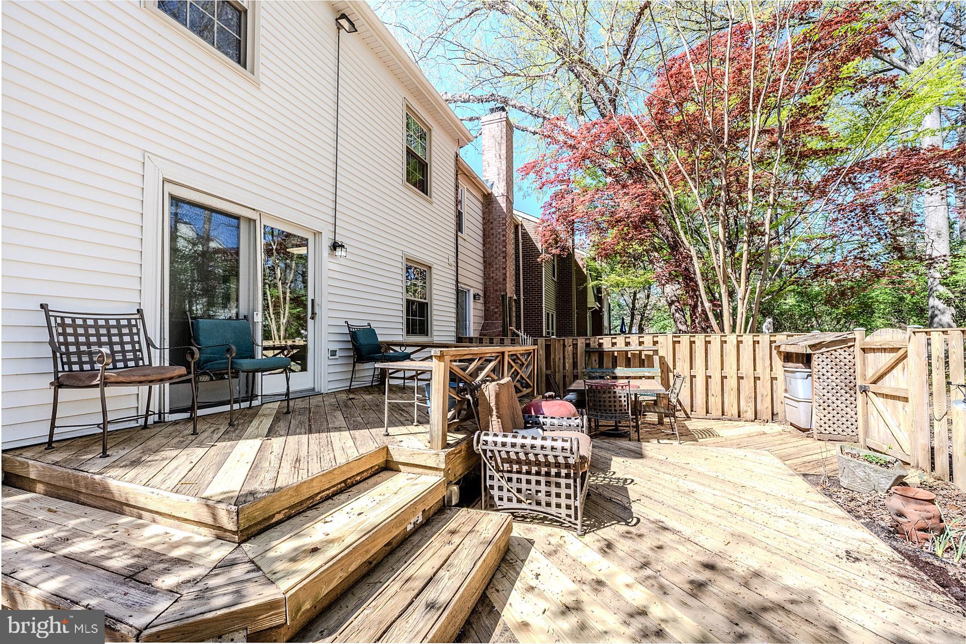 COUNTRY CREEK - Residential