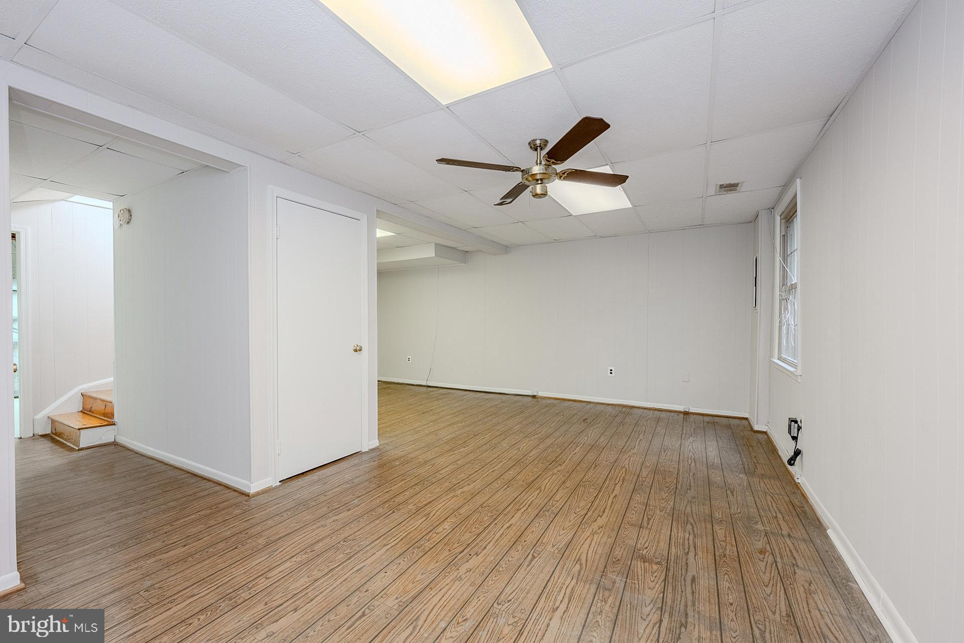 COUNTRY CREEK - Residential