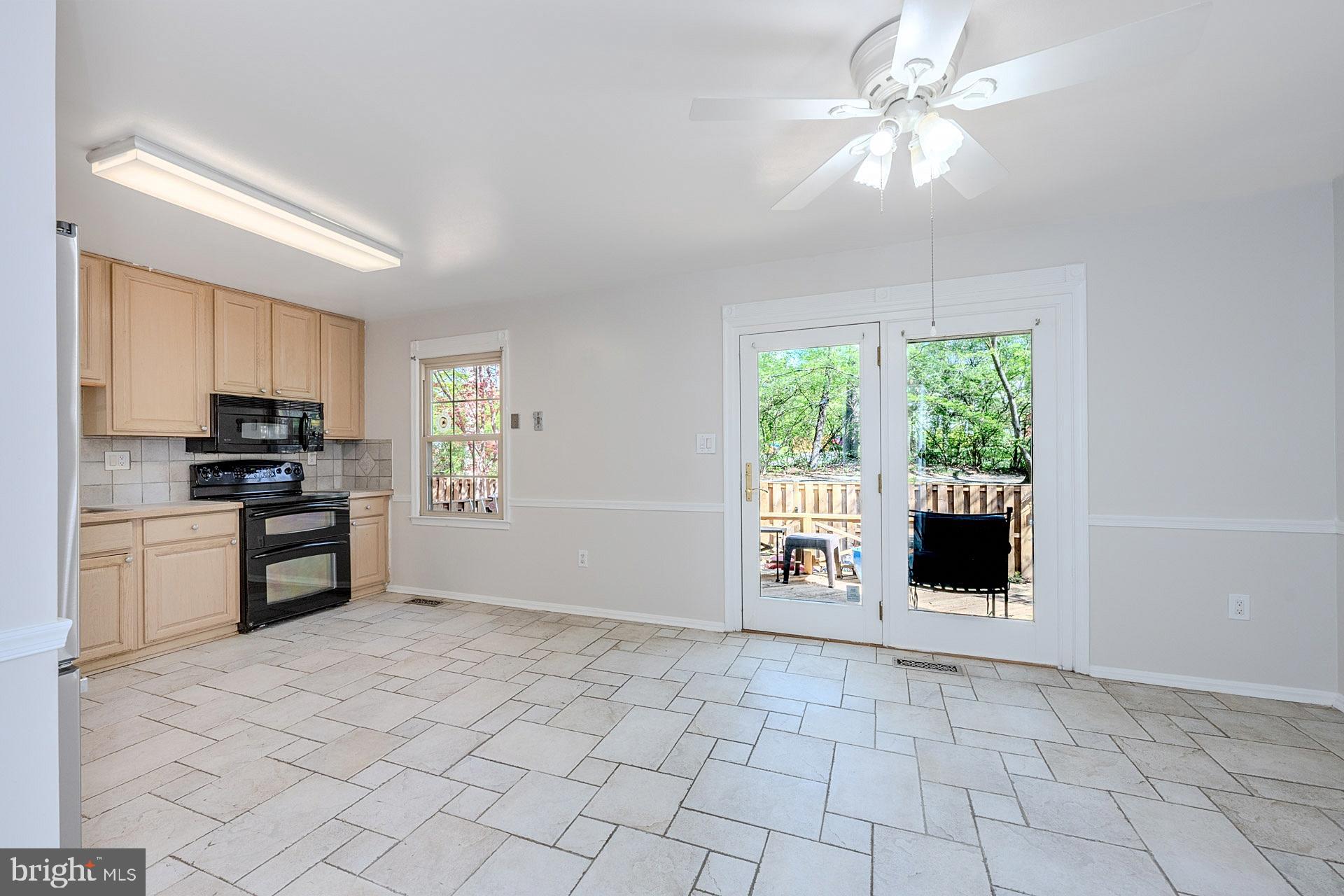 COUNTRY CREEK - Residential