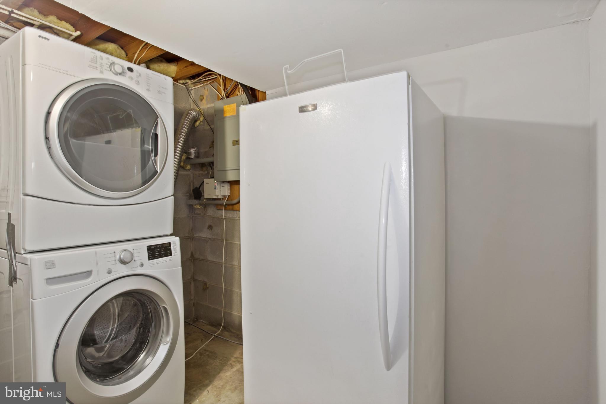 DALE CITY - Residential