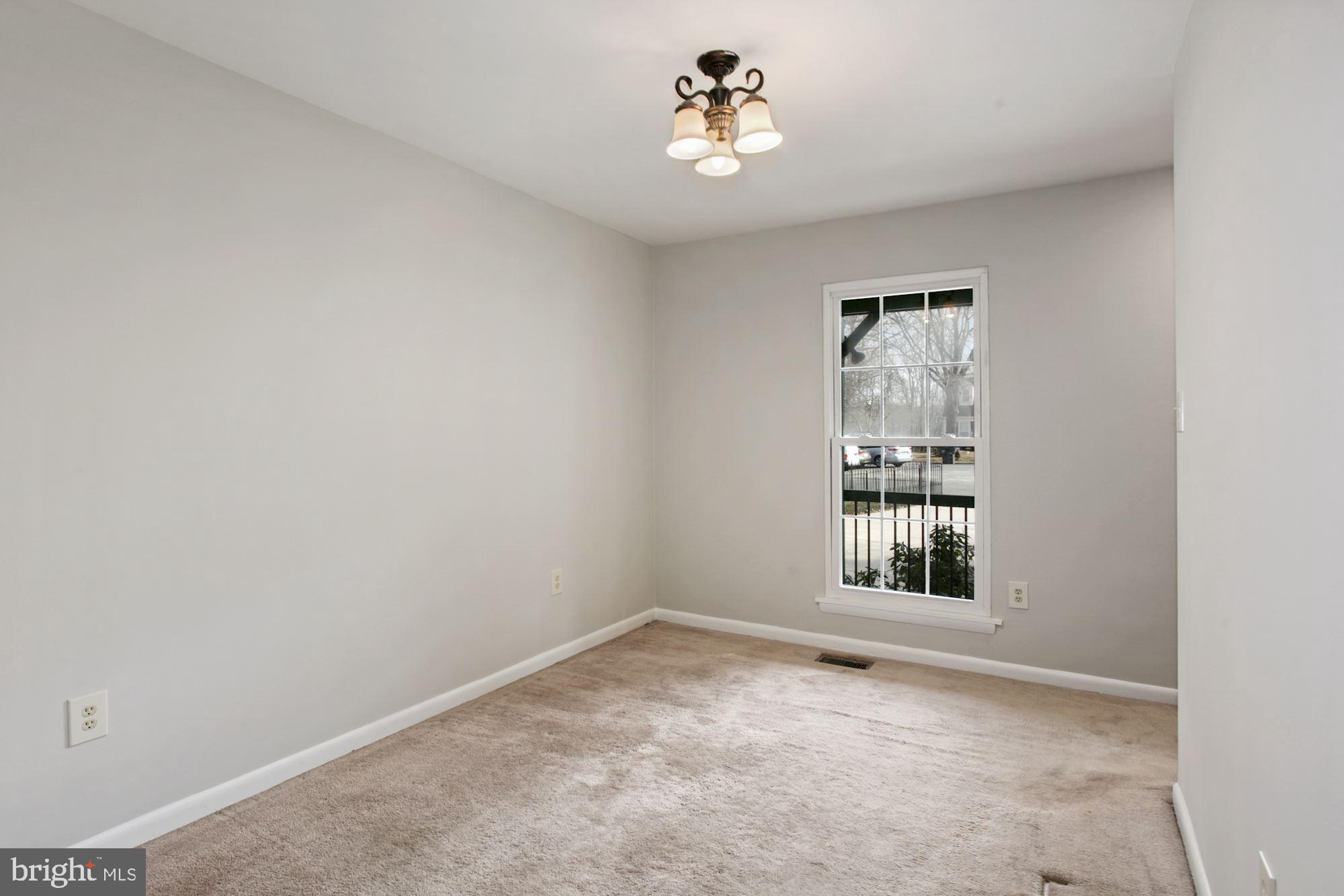 DALE CITY - Residential