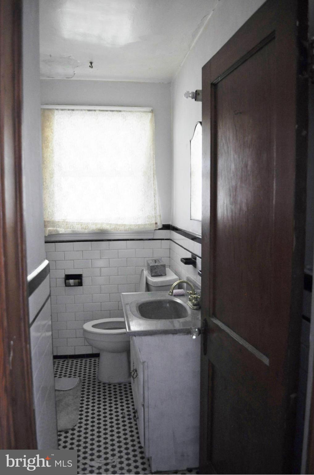 HOLABIRD PARK - Residential