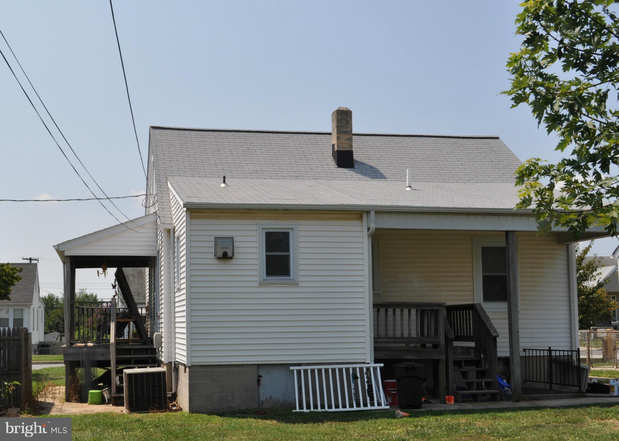 HOLABIRD PARK - Residential
