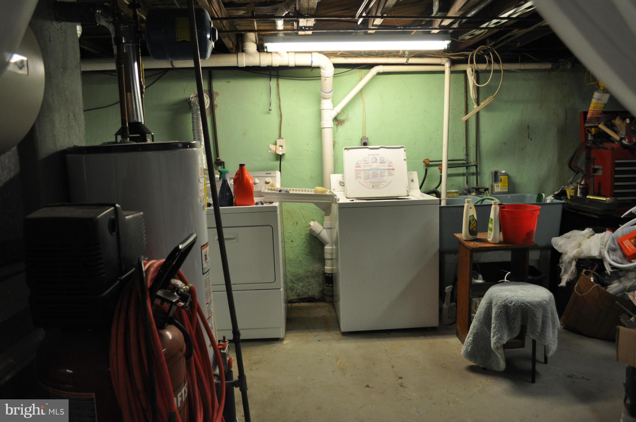 HOLABIRD PARK - Residential