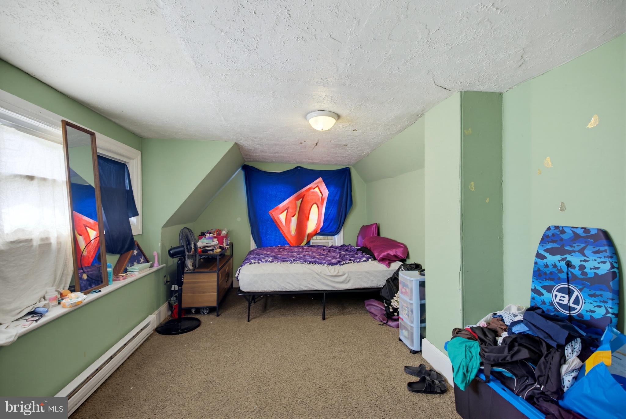 401 SUMMIT AVENUE