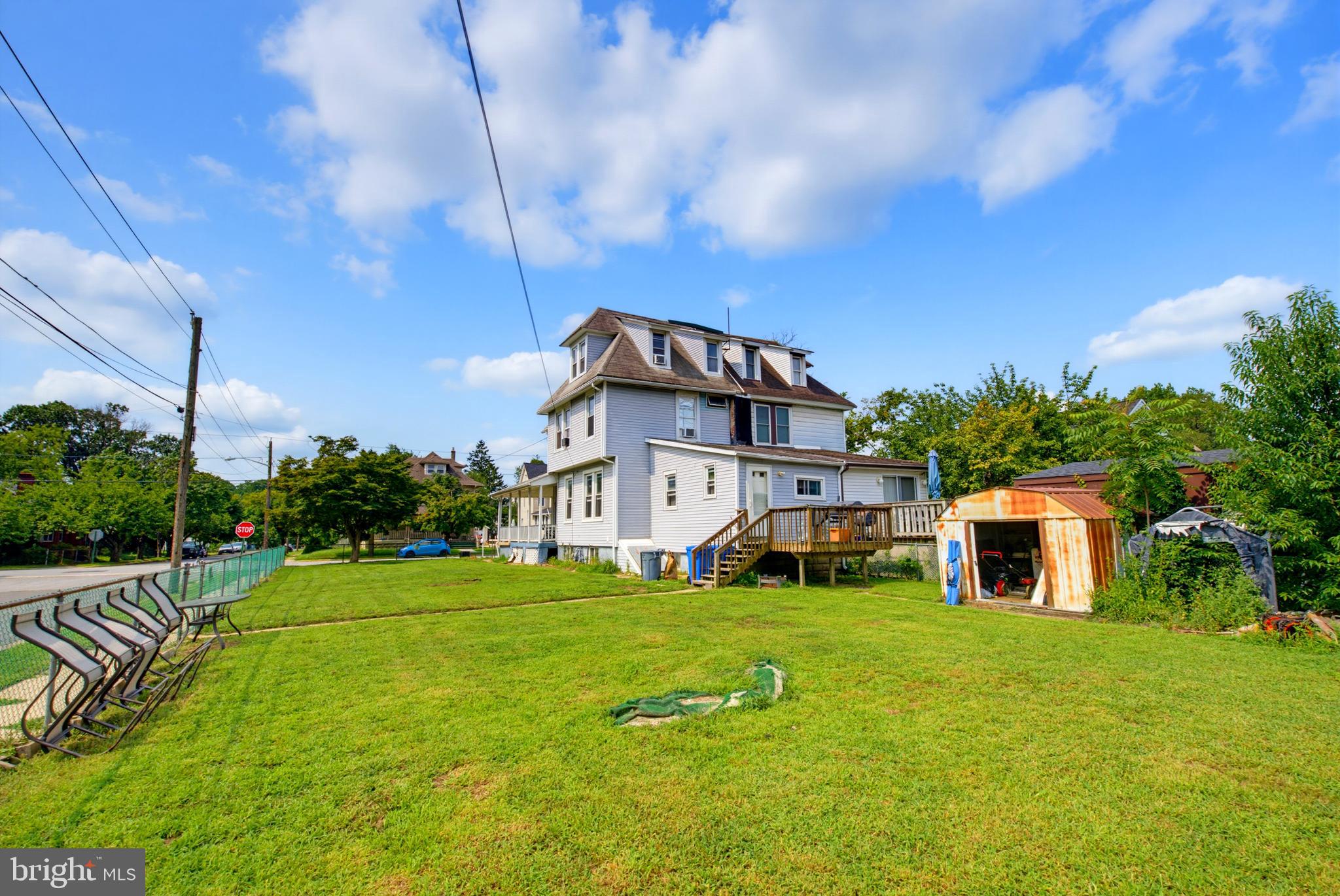 401 SUMMIT AVENUE