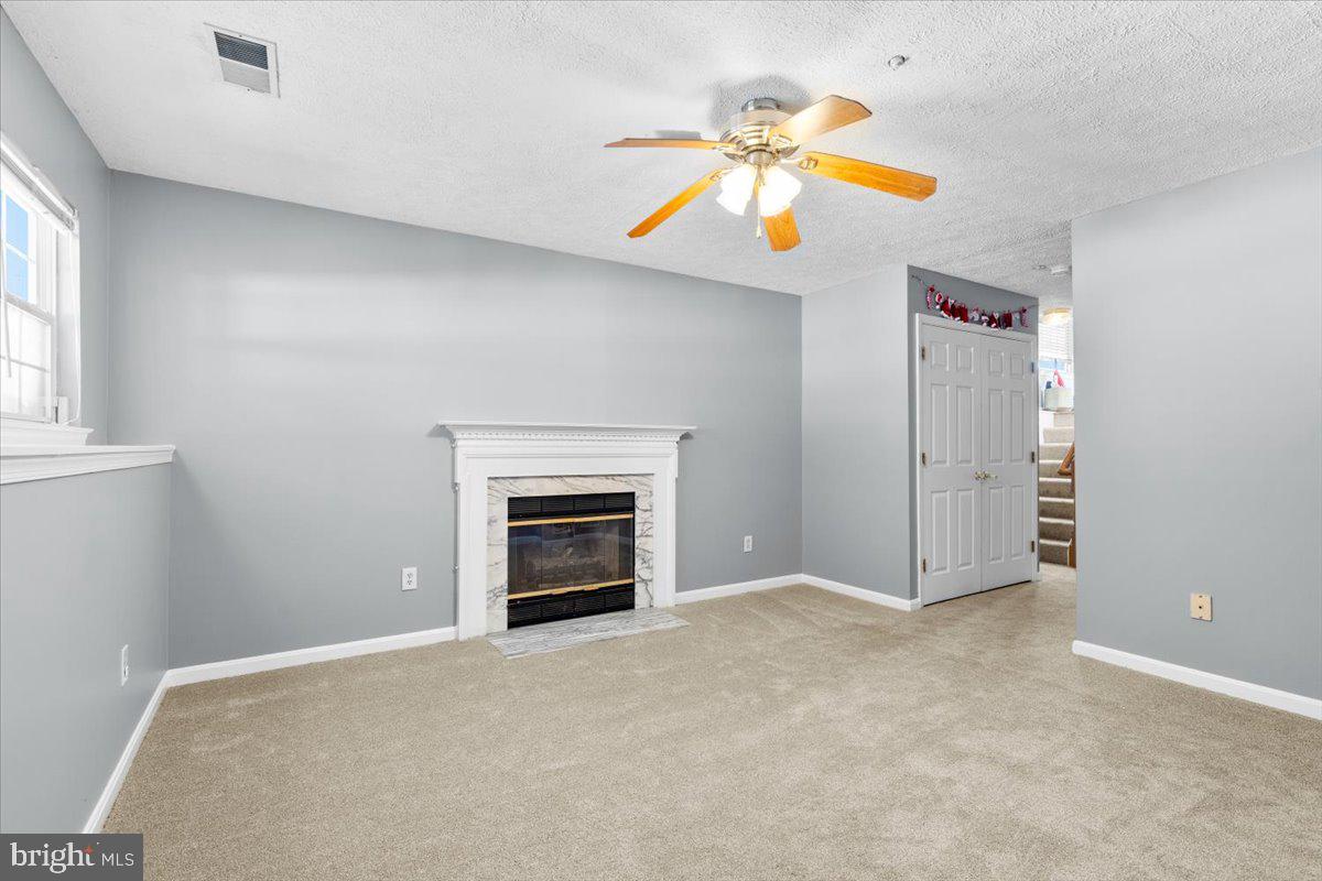 STONEBRIDGE - Residential