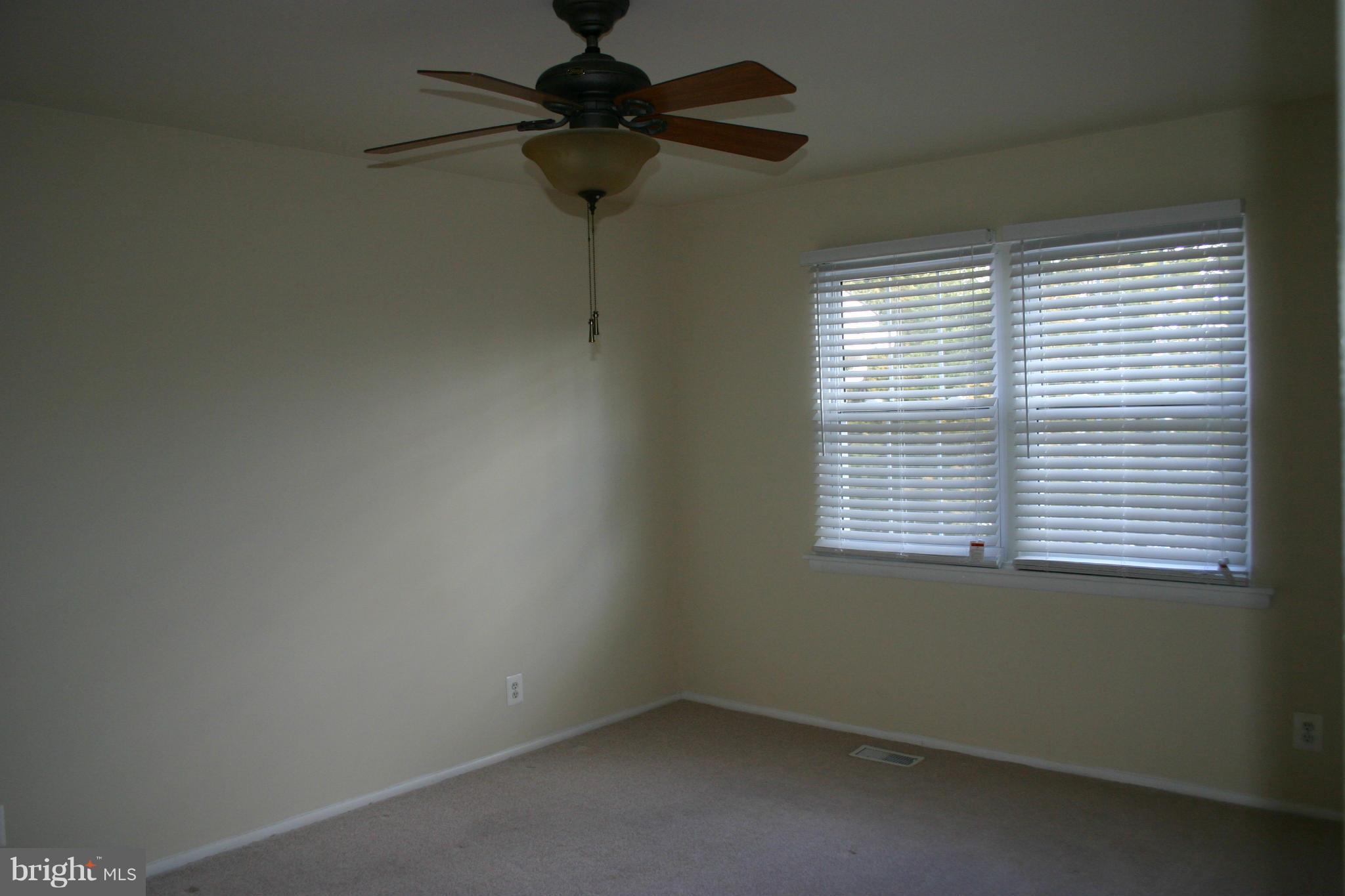 HICKORY HILLS - Residential Lease