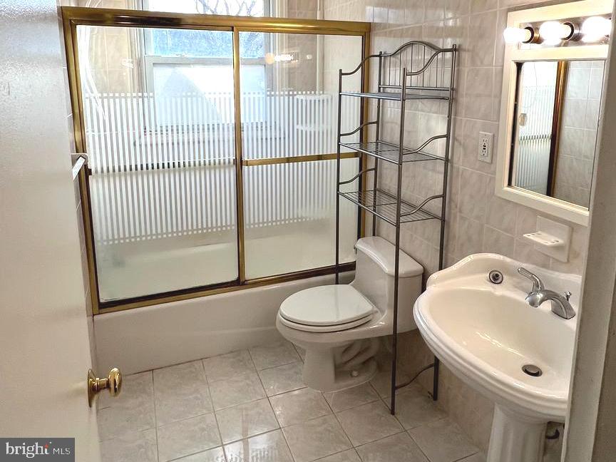 PARKWAY - Residential