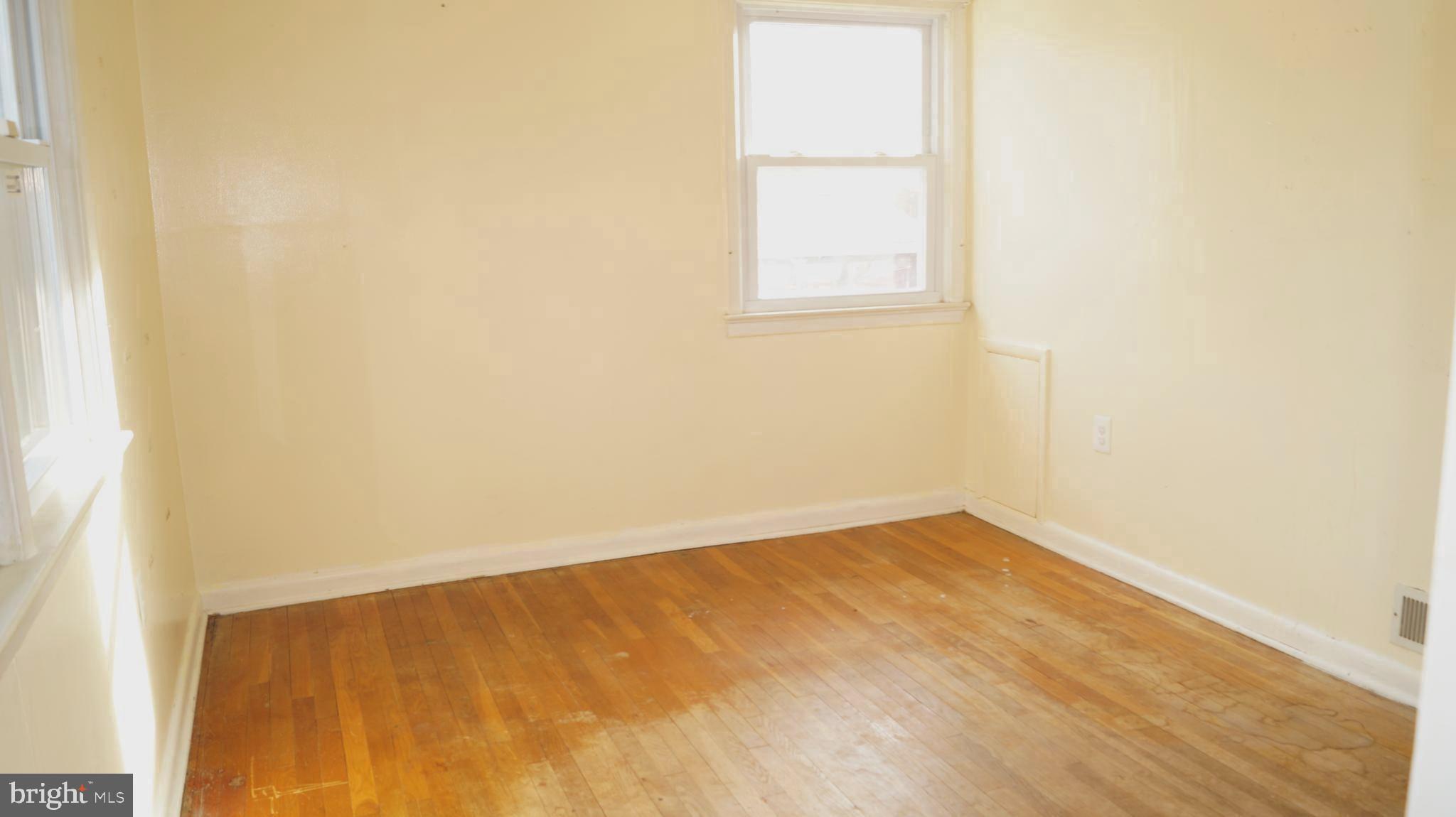 PARKWAY - Residential