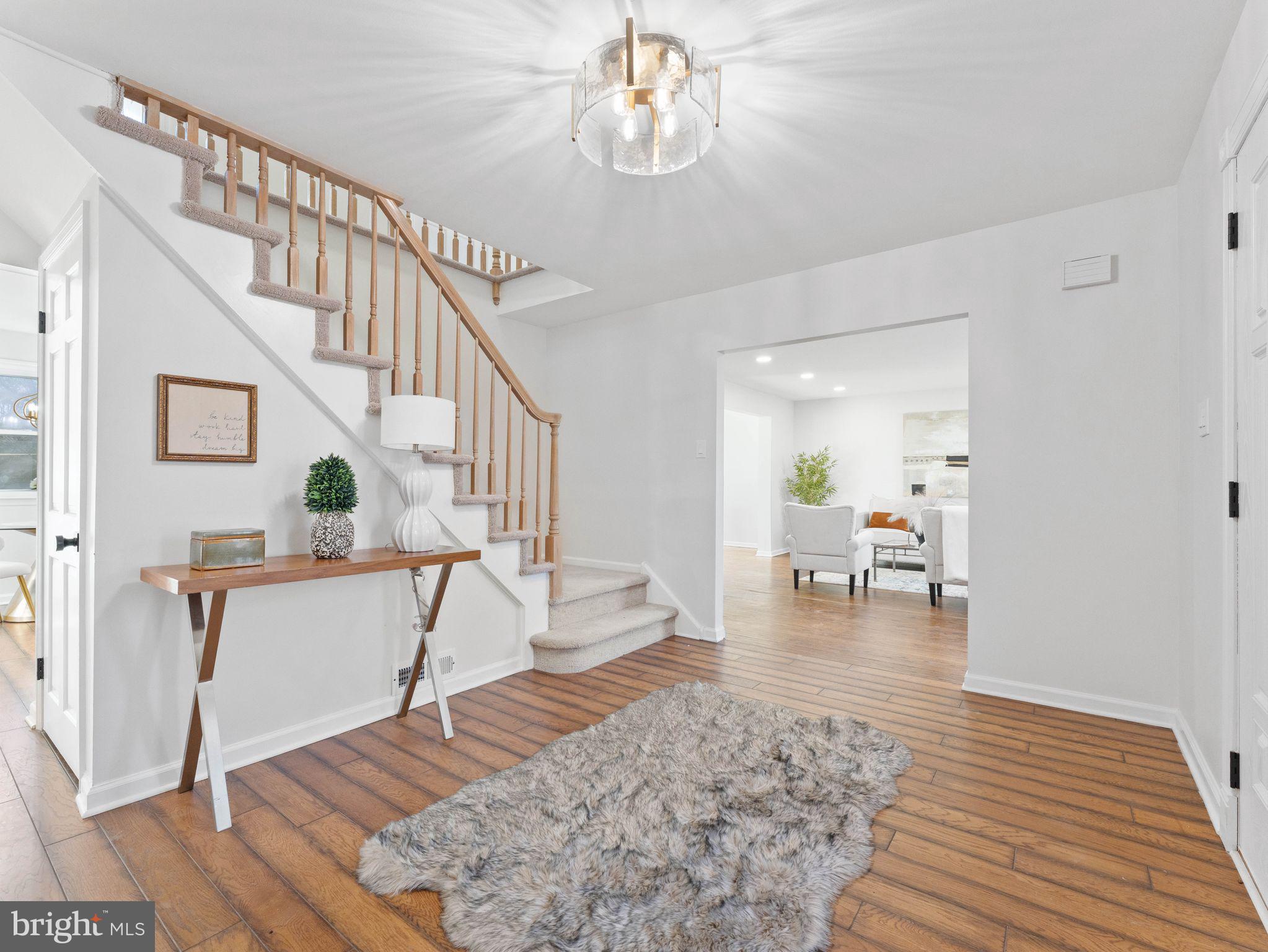 416 COUNTRY CLUB DRIVE