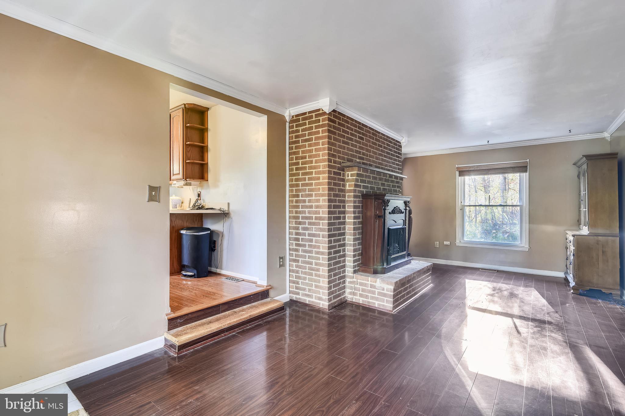 CANTERBURY VILLAGE - Residential