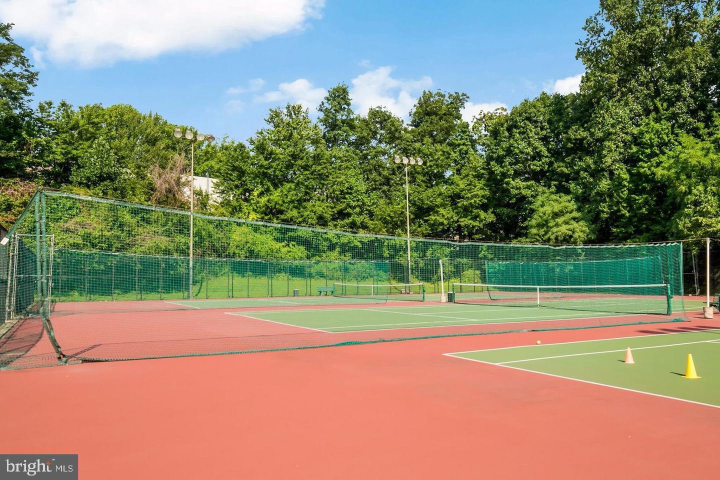 RENAISSANCE - Residential