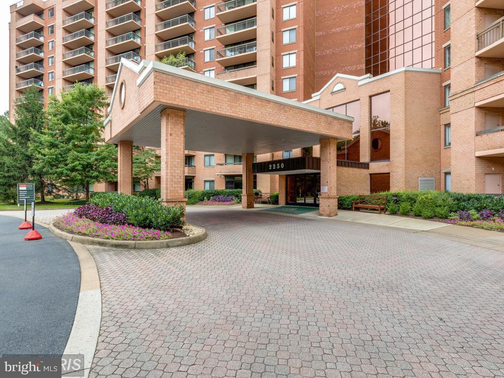 RENAISSANCE - Residential