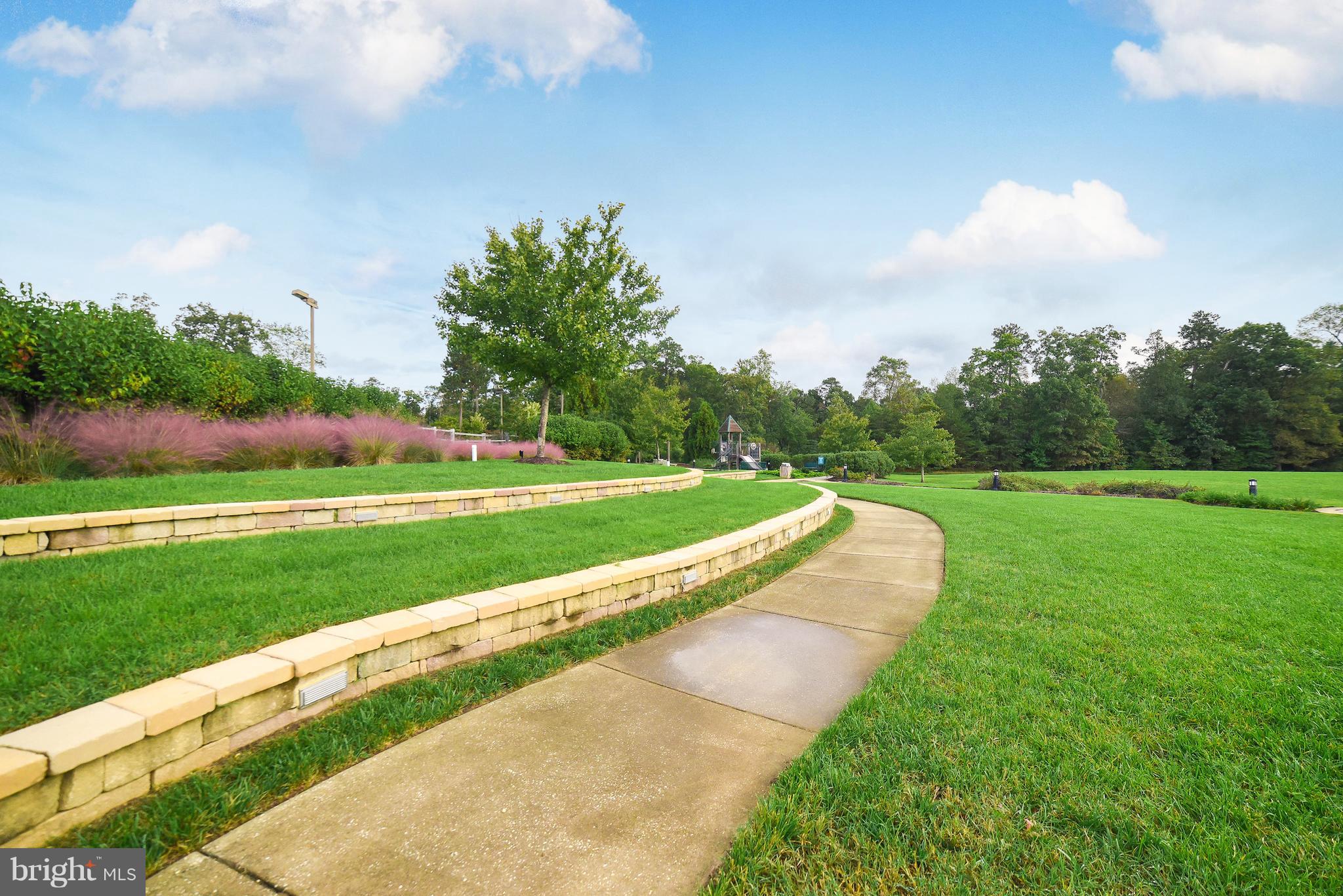 WOODLAND PARK - Residential