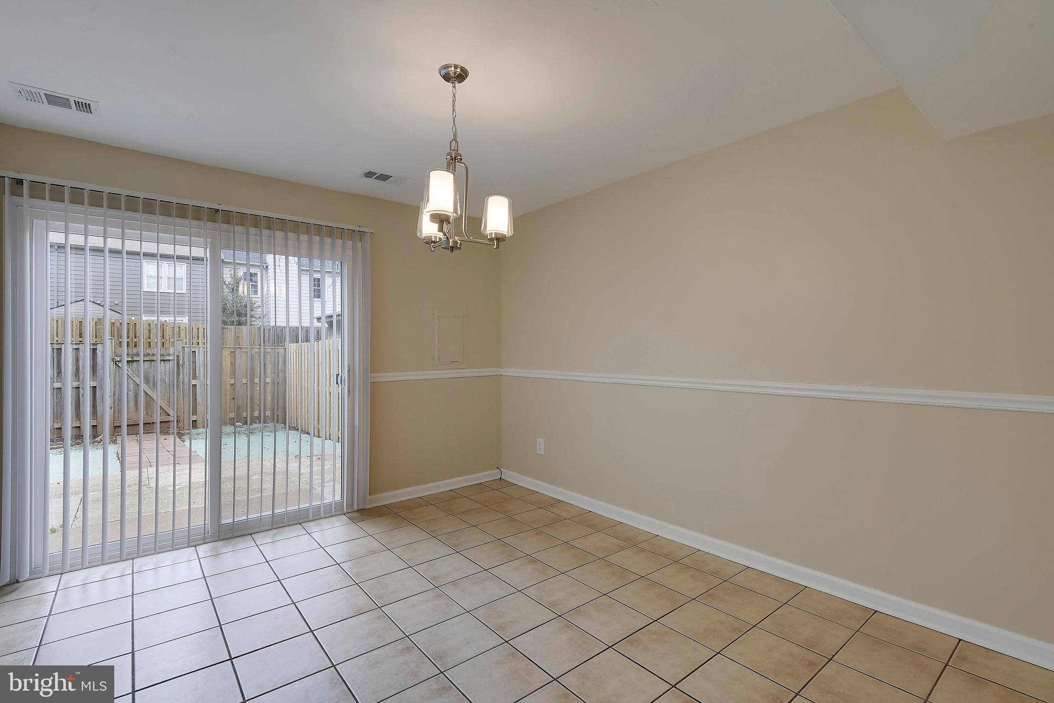 BRISTOE STATION - Residential Lease