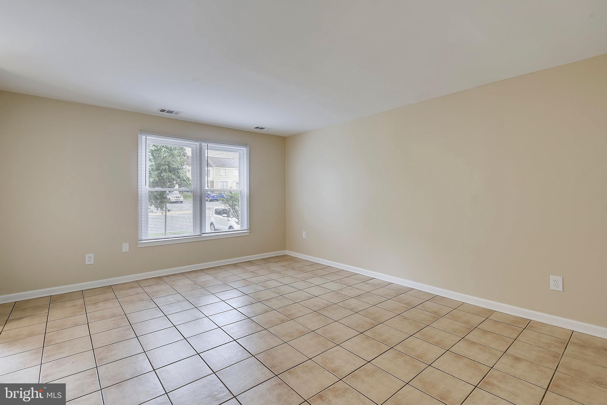 BRISTOE STATION - Residential Lease