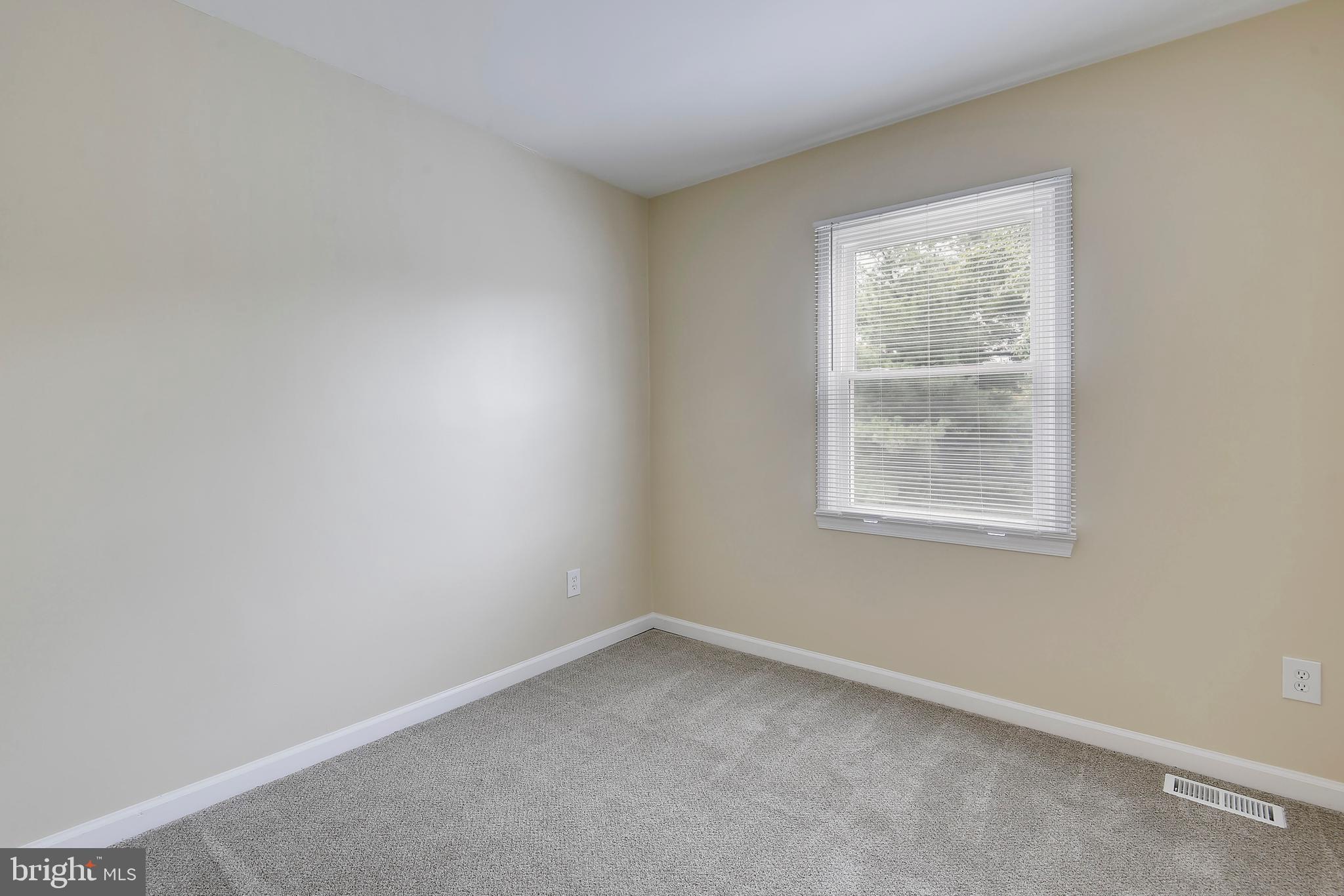 BRISTOE STATION - Residential Lease