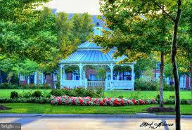 CAMERON STATION - Residential