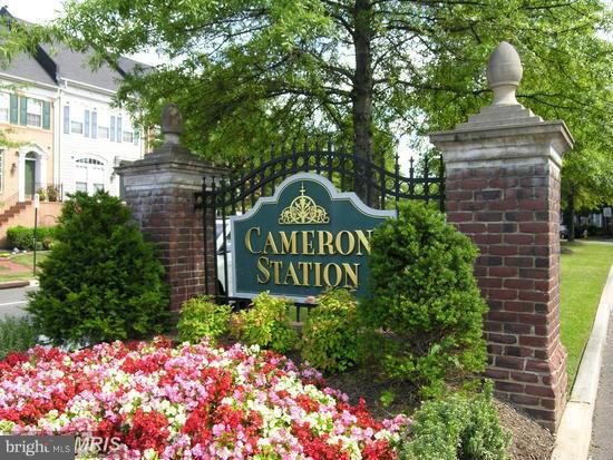CAMERON STATION - Residential