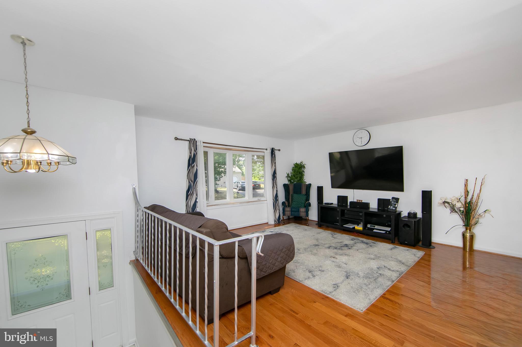 1 YORK TERRACE