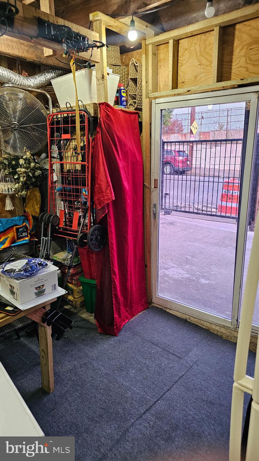 PHILADELPHIA - Residential