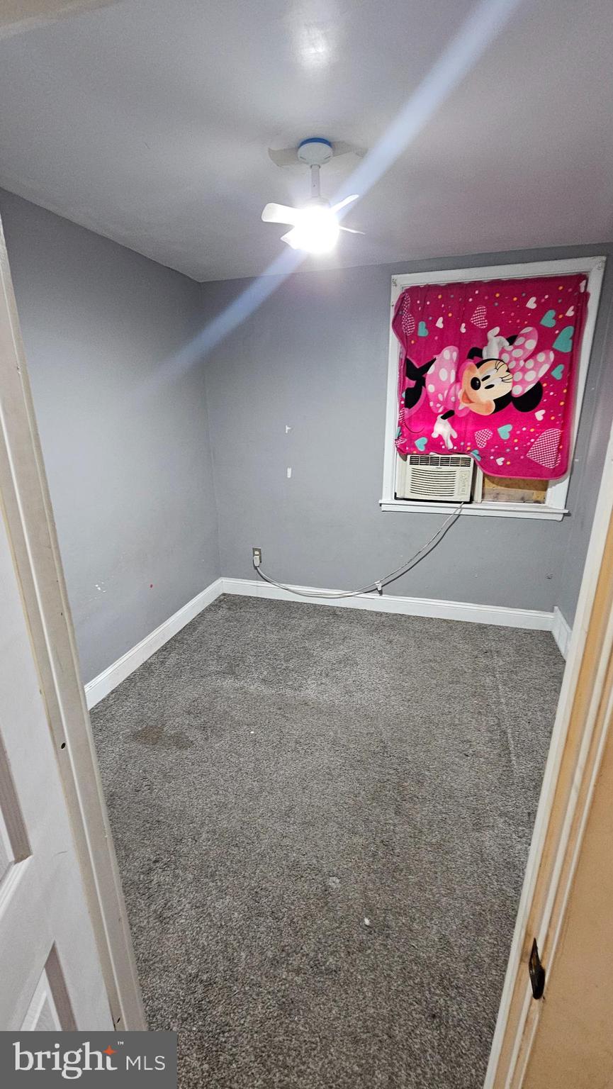 PHILADELPHIA - Residential