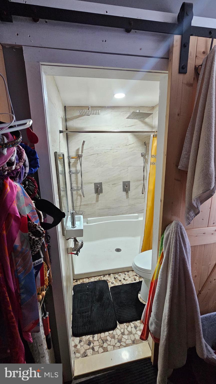 PHILADELPHIA - Residential