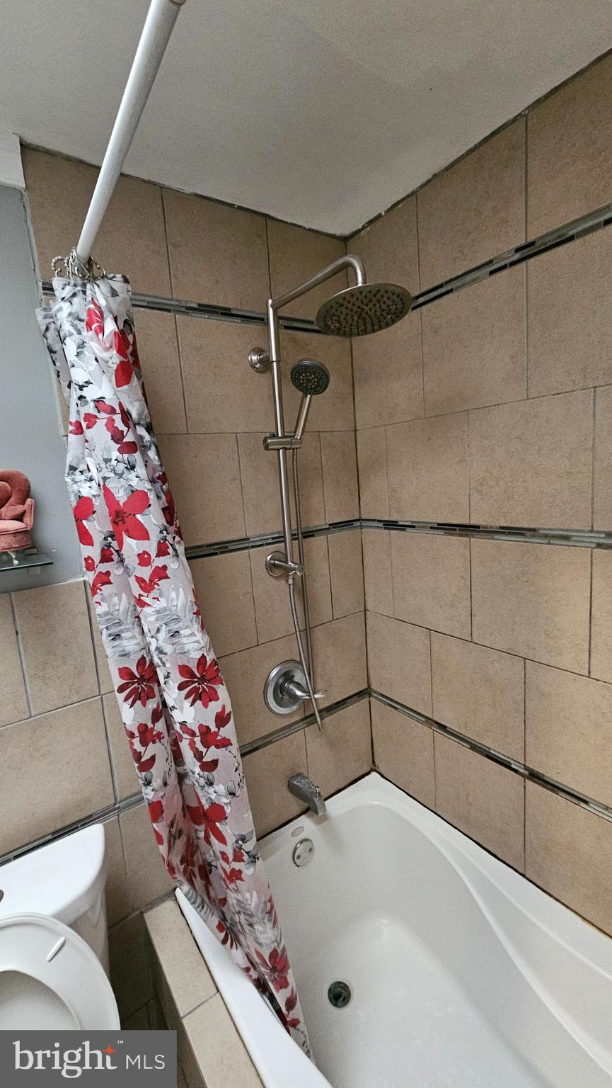 PHILADELPHIA - Residential