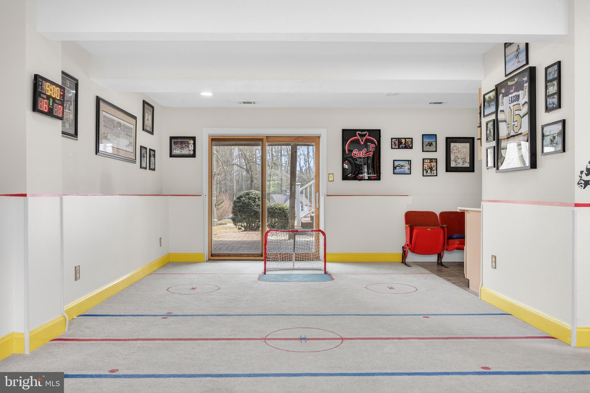 SHORE ACRES - Residential