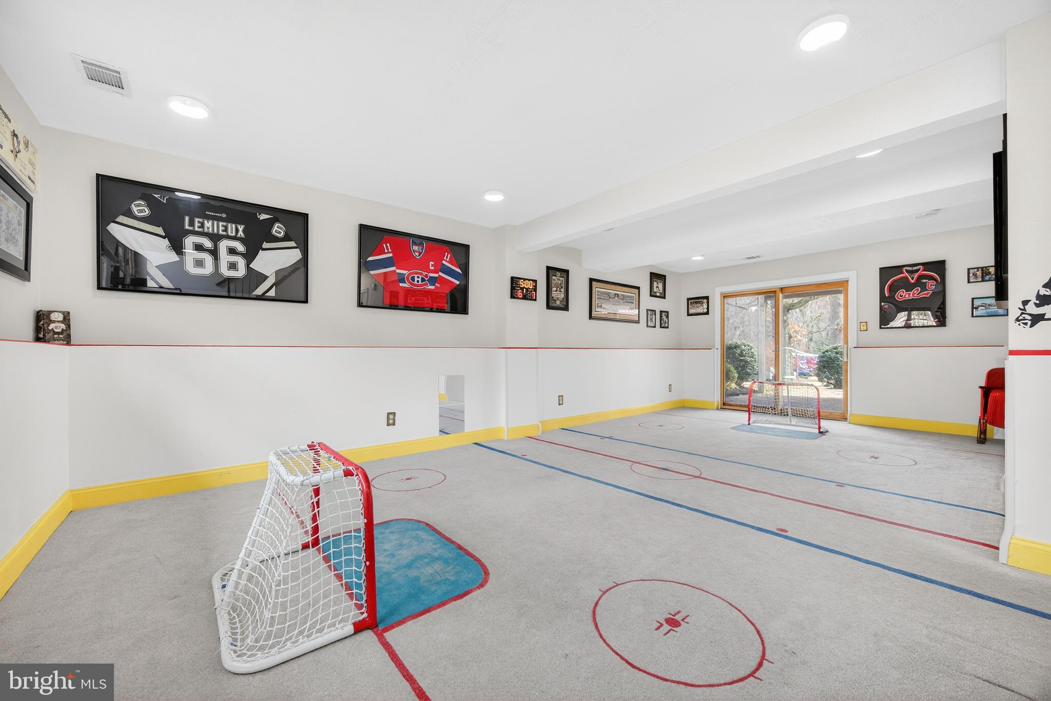 SHORE ACRES - Residential