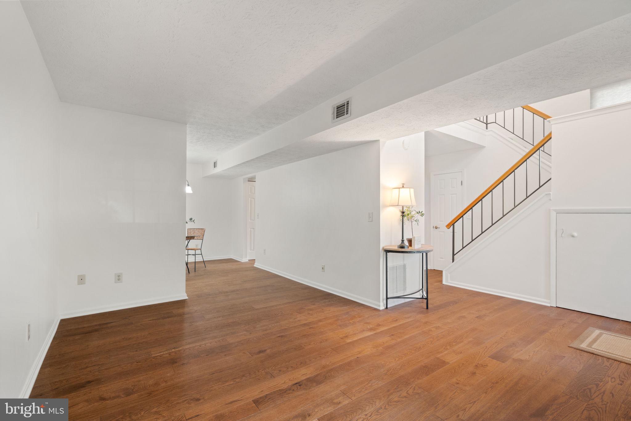 SINGLETONS GROVE - Residential