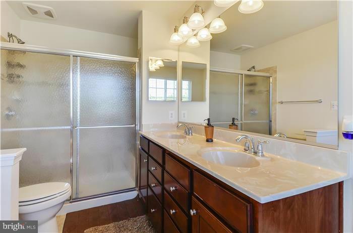 VILLAGES AT PEPPER MILL - Residential