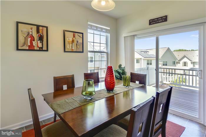 VILLAGES AT PEPPER MILL - Residential