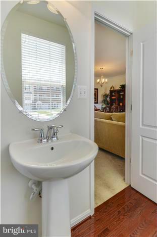 VILLAGES AT PEPPER MILL - Residential