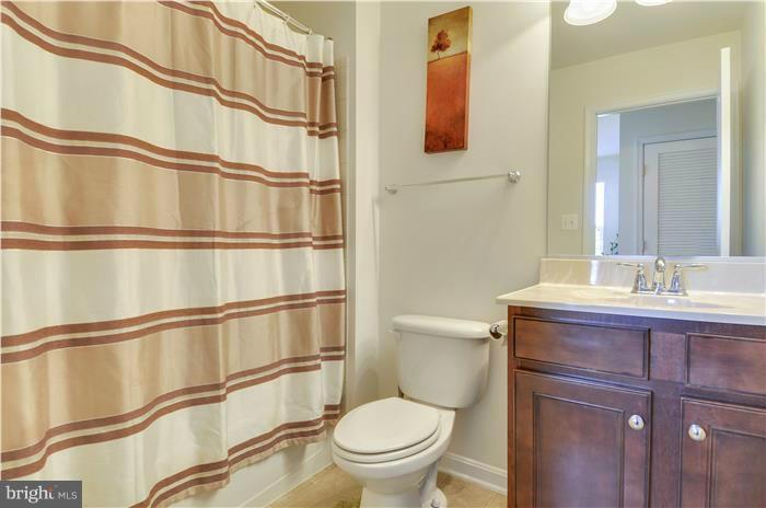 VILLAGES AT PEPPER MILL - Residential