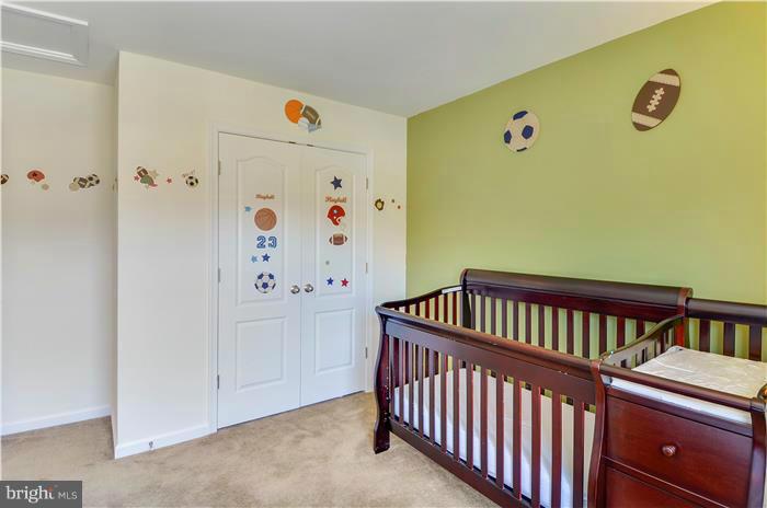 VILLAGES AT PEPPER MILL - Residential