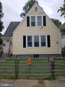 Homes For Sale - 2402 Lynn Street<br/> Wood County, PARKERSBURG, WV 26101