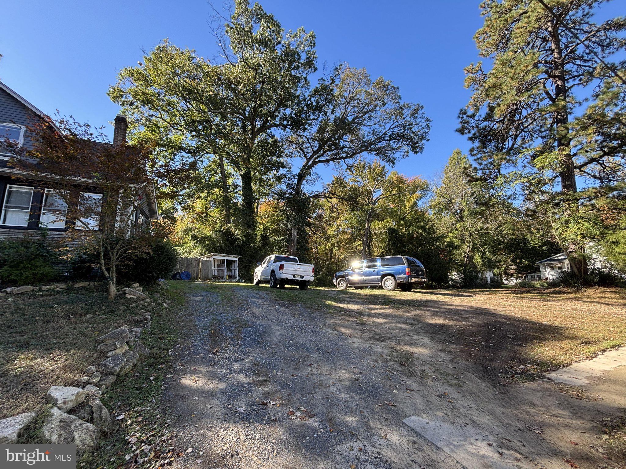 28 CEDAR LANE
