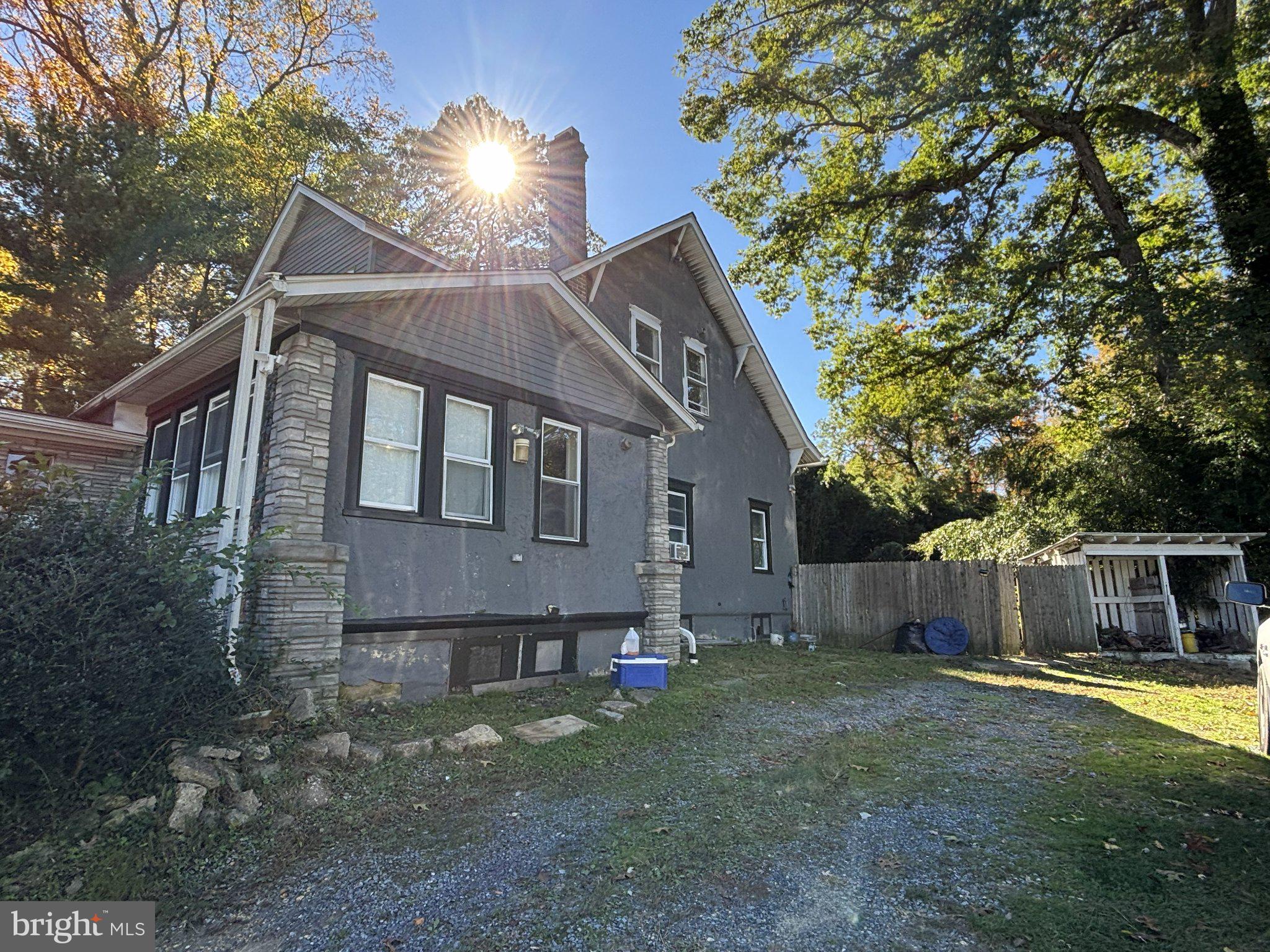 28 CEDAR LANE