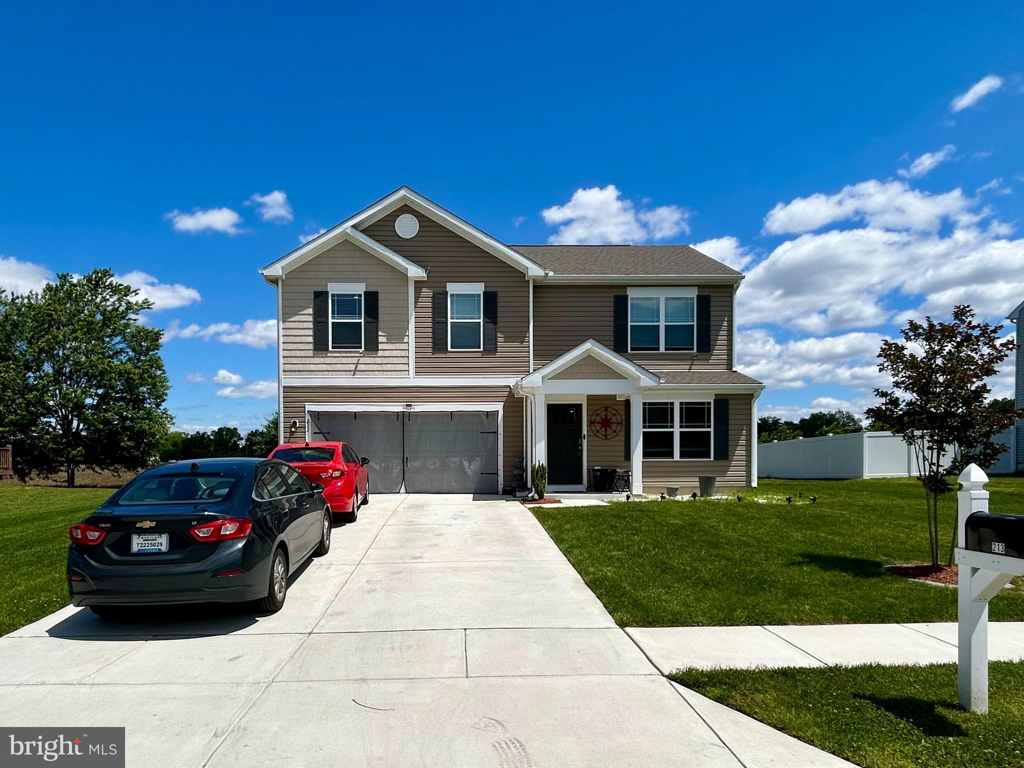 213 HIBISCUS LANE