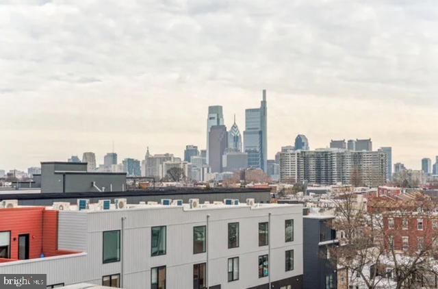 FAIRMOUNT - Residential Lease