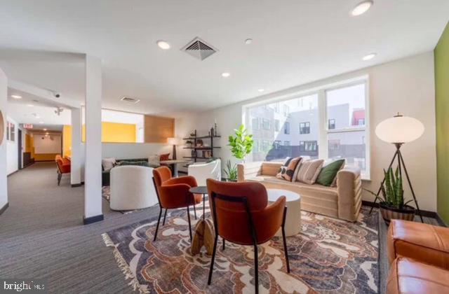 FAIRMOUNT - Residential Lease