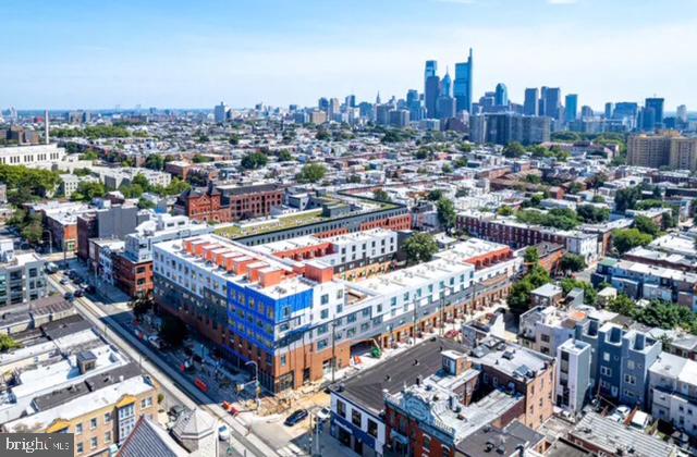 FAIRMOUNT - Residential Lease