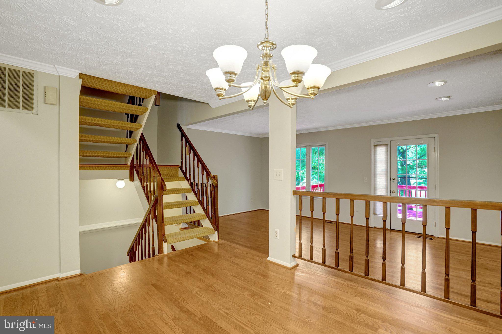 2920 MONTAUK COURT