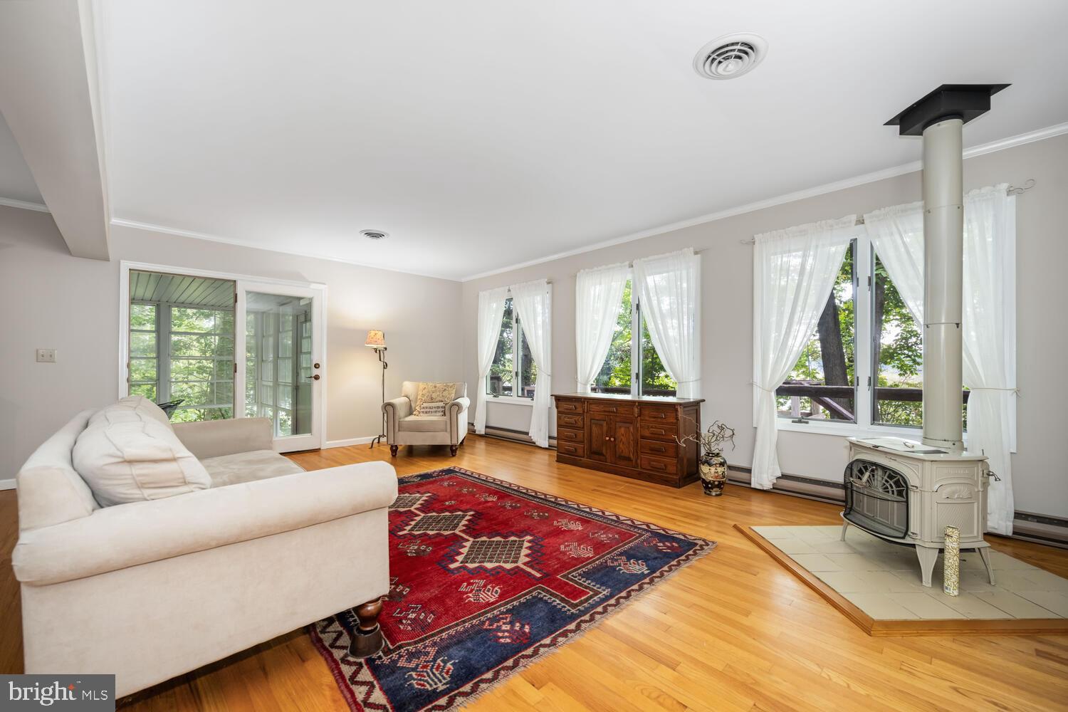 HIGH BANKS - Residential