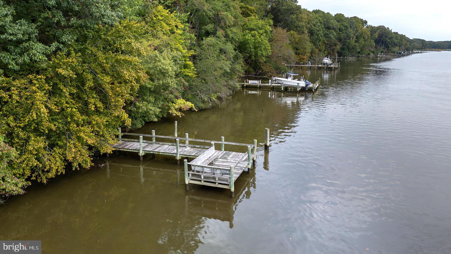 HIGH BANKS - Residential